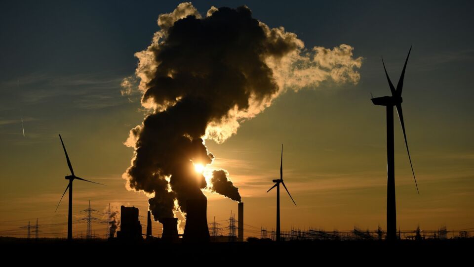 Energy crisis and oil shocks story